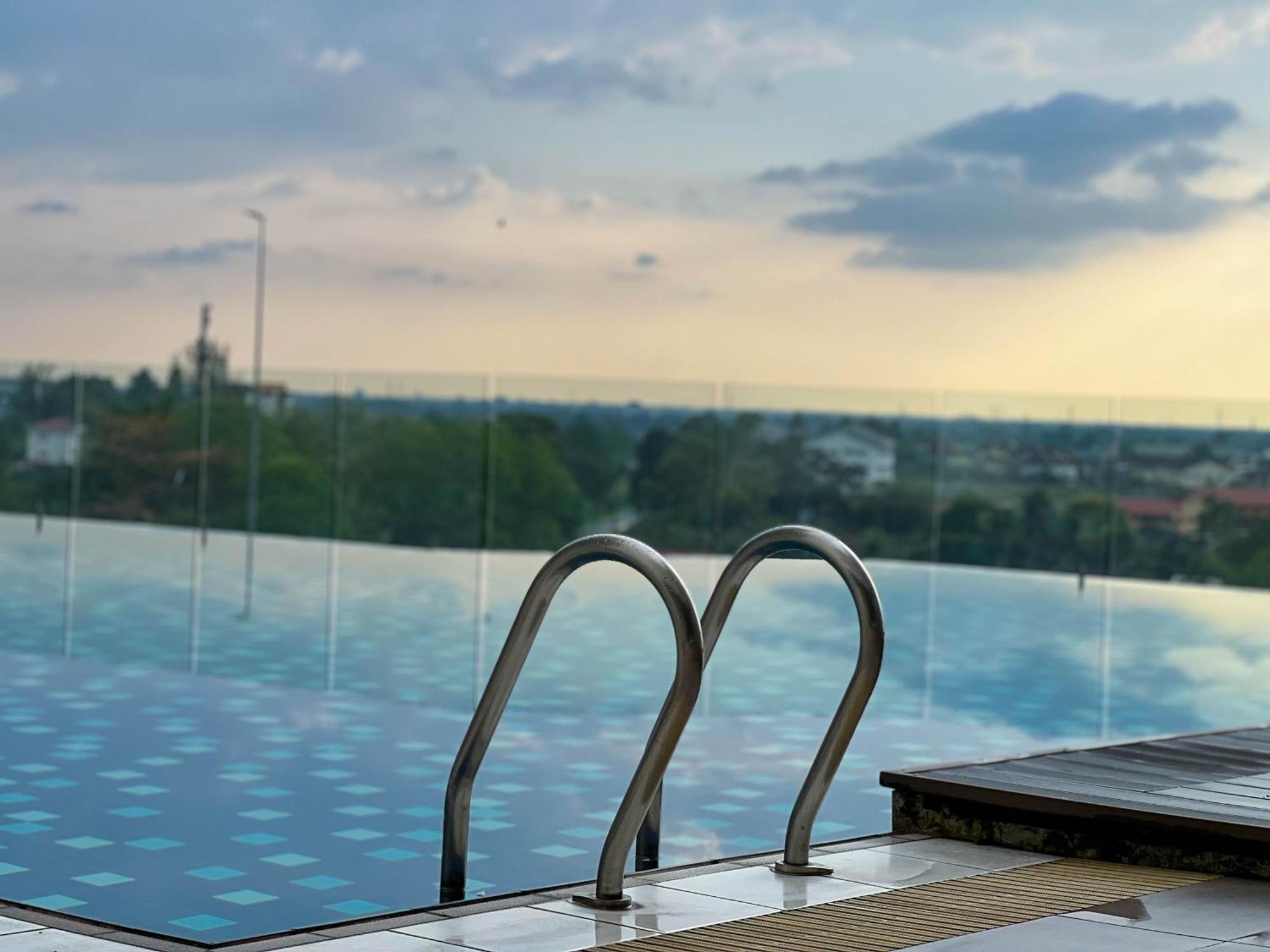 Modern Muji Home Retreat Near Taiping Lake Garden With Free Netflix Екстериор снимка